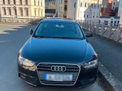 Gebraucht Audi A4 143 PS (105 kW) 2013 Schwarz Kombi