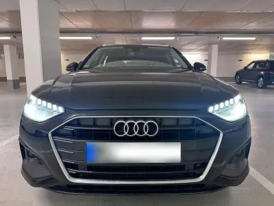 Używany Audi A4 Business 163 KM (119 kW) 2022 Czarny Kombi
