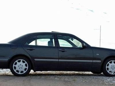 Mercedes E230