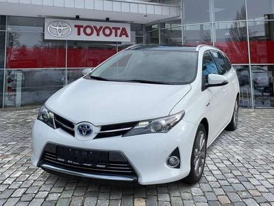 Toyota Auris Hybrid