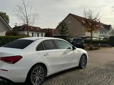 Gebraucht Mercedes A220 Progressive 190 PS (139 kW) 2022 Weiß Limousine
