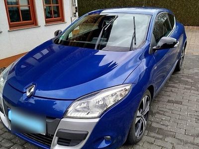 Blau Gebraucht 2011 Renault Mégane Coupé Bose Edition Coupé | 4.999 € (Etwas zu teuer)
