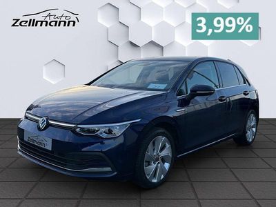 Gebraucht VW Golf VIII Style 150 PS (110 kW) 2022 Blau Limousine