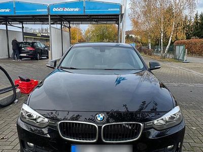 Gebraucht BMW 320 184 PS (135 kW) 2014 Kombi