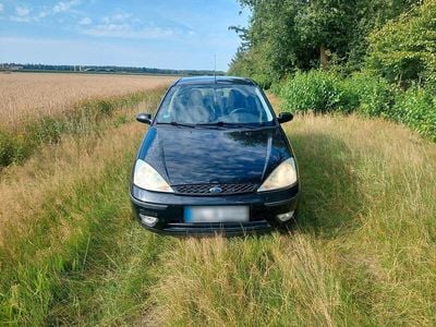 Gebraucht Ford Focus Ghia 115 PS (84 kW) 2004 Schwarz Limousine