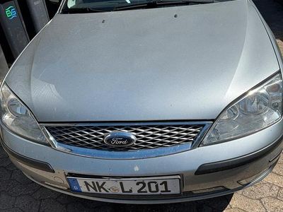 Gebraucht Ford Mondeo 125 PS (91 kW) 2006 Grau Kombi