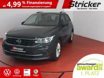 Gebraucht VW Tiguan Life 150 PS (110 kW) 2022 Uranograu SUV