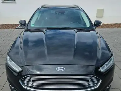Gebraucht Ford Mondeo Titanium 179 PS (131 kW) 2018 Schwarz Limousine