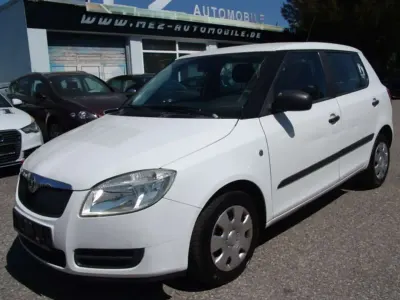 Usata Skoda Fabia Cool Edition 69 CV (50 kW) 2009 Bianco Berlina