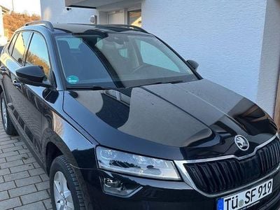 Schwarz Gebraucht 2018 Skoda Karoq Style SUV | 18.000 € (Fairer Preis)