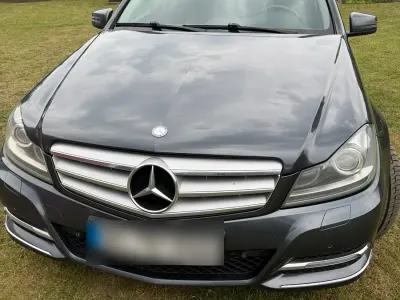 Gebraucht Mercedes C220 177 PS (130 kW) 2013 Grau Kombi