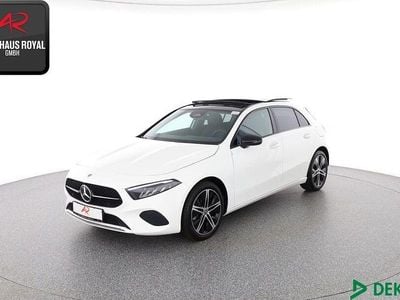 Gebraucht Mercedes A220 Night 190 PS (139 kW) 2023 Weiß Limousine