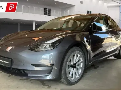 Gebraucht Tesla Model 3 Standard Range 225 kW (306 PS) 2022 Grau Limousine