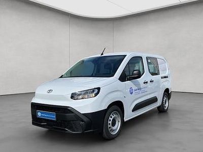 Weiß Gebraucht 2025 Toyota Proace City City Van / Kleinbus | 26.990 € (Teuer)