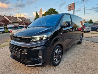 Gebraucht Opel Zafira Life Edition 177 PS (130 kW) 2024 Schwarz Van / Kleinbus