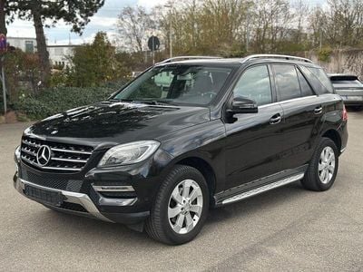 Gebraucht Mercedes ML350 258 PS (189 kW) 2013 Schwarz SUV