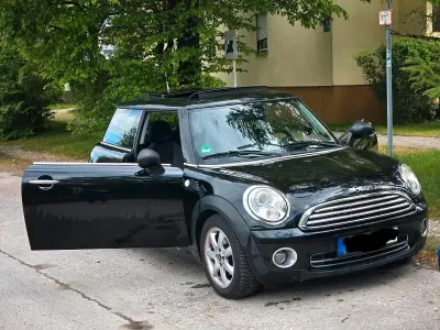 Gebraucht Mini ONE 75 PS (55 kW) 2010 Schwarz Kleinwagen