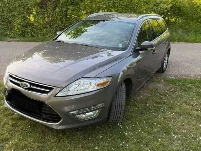 Używany Ford Mondeo Business Edition 160 KM (117 kW) 2014 Brązowy Kombi
