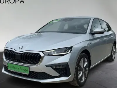 Gebraucht Skoda Scala Drive 116 PS (85 kW) 2024 Silber Kleinwagen