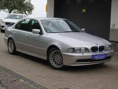 Gebraucht BMW 540 Exclusive 286 PS (210 kW) 2002 Silbergrau Limousine