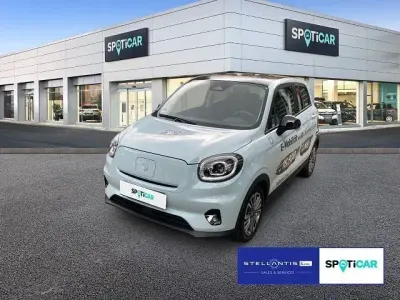 Brugt Leapmotor T03 69 kW (95 HK) 2024 Blå Hatchback