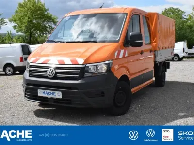 Gebraucht VW Crafter 177 PS (130 kW) 2022 Leuchtorange Van