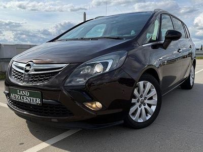 Mahogany brown (p2/so) Gebraucht 2012 Opel Zafira Tourer Van / Kleinbus | 7.790 € (Fairer Preis)