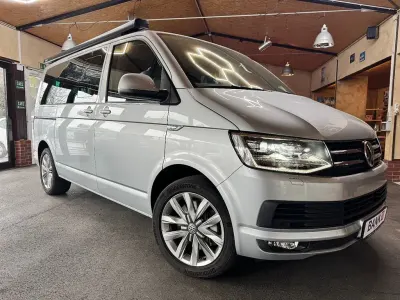 Gebraucht VW Multivan R 199 PS (146 kW) 2019 Silber Van / Kleinbus
