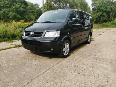 Gebraucht VW Multivan Highline 174 PS (127 kW) 2010 Schwarz Van