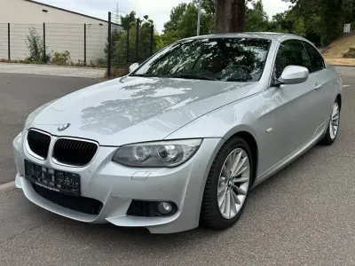 Gebraucht BMW 320 Cabriolet M Sport 184 PS (135 kW) 2011 Silber Cabrio