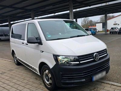 Gebraucht VW T6 Trendline 150 PS (110 kW) 2018 Weiß Van