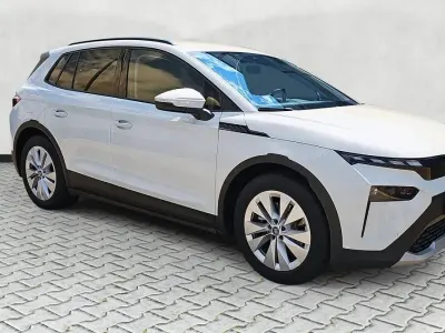 Neu Skoda Elroq 150 kW (204 PS) 2026 Moonweiß perleffekt SUV
