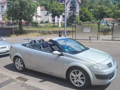Gebraucht Renault Mégane Cabriolet Dynamique 135 PS (99 kW) 2004 Grau Cabrio