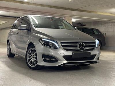 Mercedes B220