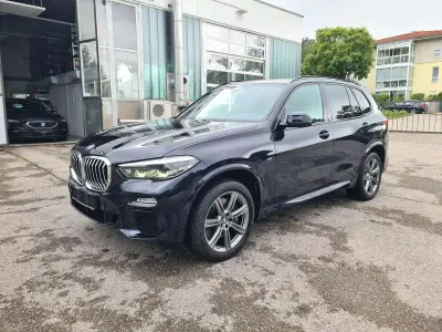 Gebraucht BMW X5 M Sport 265 PS (194 kW) 2019 Carbonschwarz metallic SUV