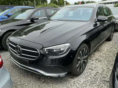 Gebraucht Mercedes E300 306 PS (225 kW) 2022 Schwarz Kombi