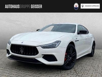 Weiß Gebraucht 2023 Maserati Ghibli GT Coupé | 54.999 € (Superpreis)