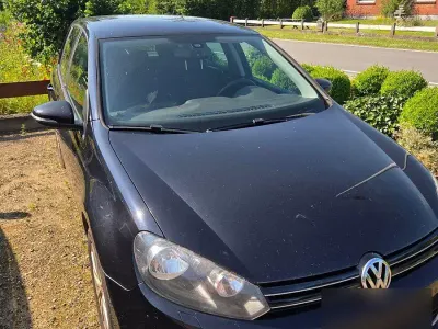 Gebraucht VW Golf VI Style 86 PS (63 kW) 2011 Schwarz Kleinwagen