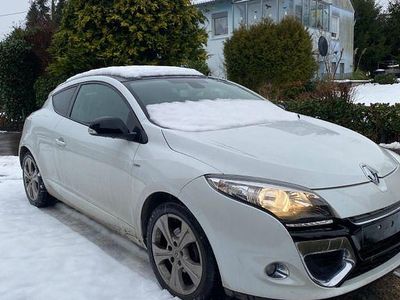 Weiß Gebraucht 2012 Renault Mégane III Bose Edition Coupé | 3.100 € (Superpreis)