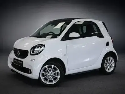 Gebraucht Smart ForTwo Electric Drive Passion 60 kW (82 PS) 2019 Weiß Coupé