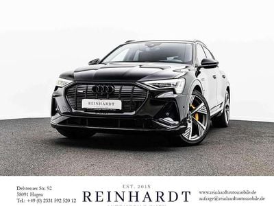 Mythosschwarz metallic Gebraucht 2022 Audi e-tron Black Edition SUV | 38.165 € (Guter Preis)