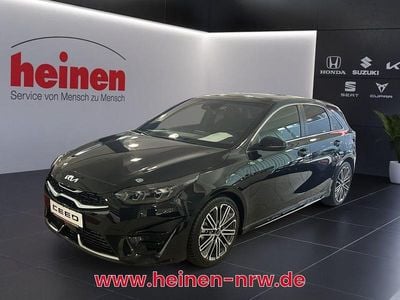 Neu Kia Ceed GT GT-Line 140 PS (102 kW) 2026 Schwarz Limousine