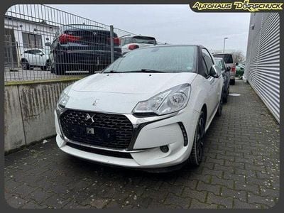 Weiss banquise + schwarz onyx Gebraucht 2019 DS Automobiles DS3 Chic Kleinwagen | 11.190 € (Fairer Preis)