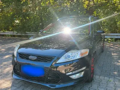 Gebraucht Ford Mondeo Titanium 200 PS (147 kW) 2011 Schwarz Kombi