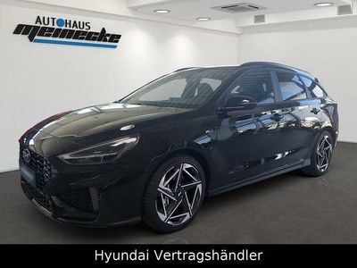 Neu Hyundai i30 N Line 140 PS (102 kW) 2025 Abyss black / mic Kombi