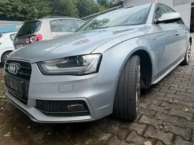 Gebraucht Audi A4 S-Line 170 PS (125 kW) 2015 Silber Kombi
