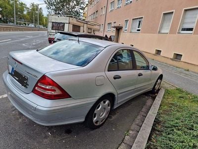 Mercedes C180