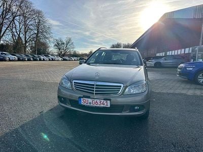 Gebraucht Mercedes C200 136 PS (100 kW) 2010 Beige Limousine