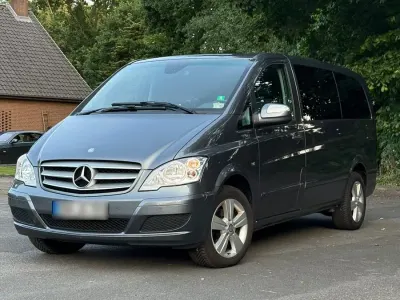 Gebraucht Mercedes Viano 224 PS (164 kW) 2013 Grau Van / Kleinbus