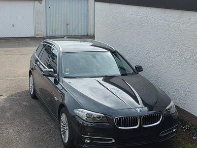 Gebraucht BMW 520 Luxury Line 190 PS (139 kW) 2016 Schwarz Kombi